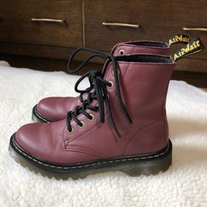 New Burgundy Docs Luana dr martens